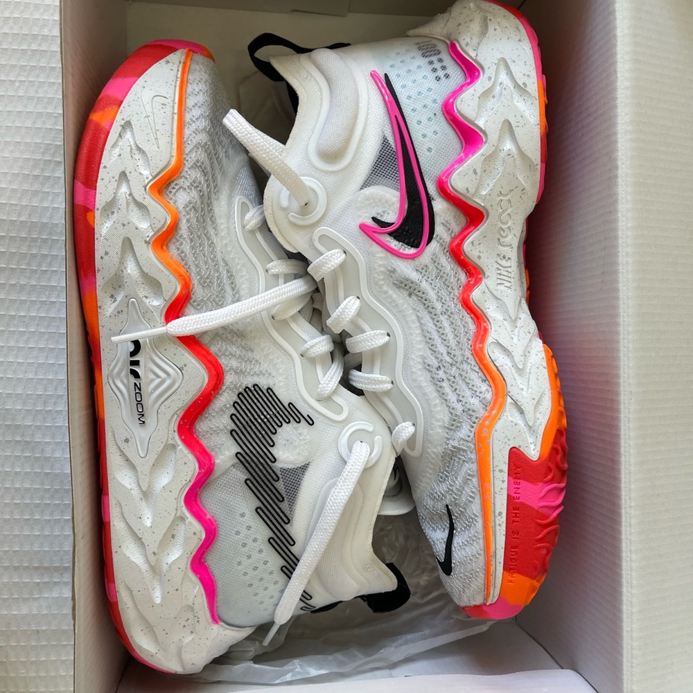 Nike Air Zoom G.T Run